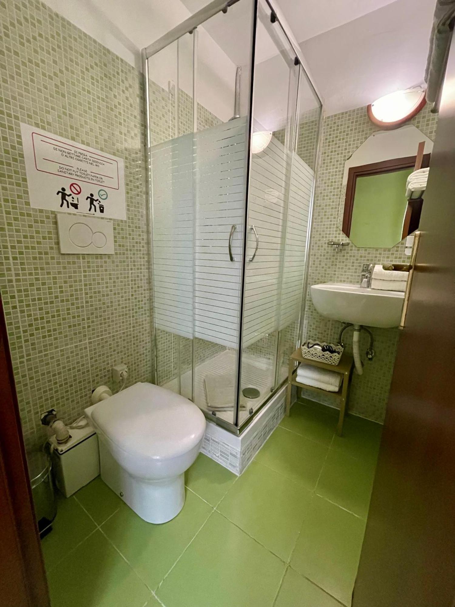 Guest House Meret Ρώμη Εξωτερικό φωτογραφία